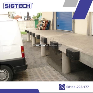 Molded Rubber Dock Bumper – Heavy-Duty Impact Protection for Loading Docks